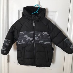 NEW 4 Boys Winter Coat with Hood
